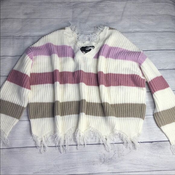 Polly & Esther Destructed Stripe V-Neck Sweater Size 1X NWT - Picture 2 of 7